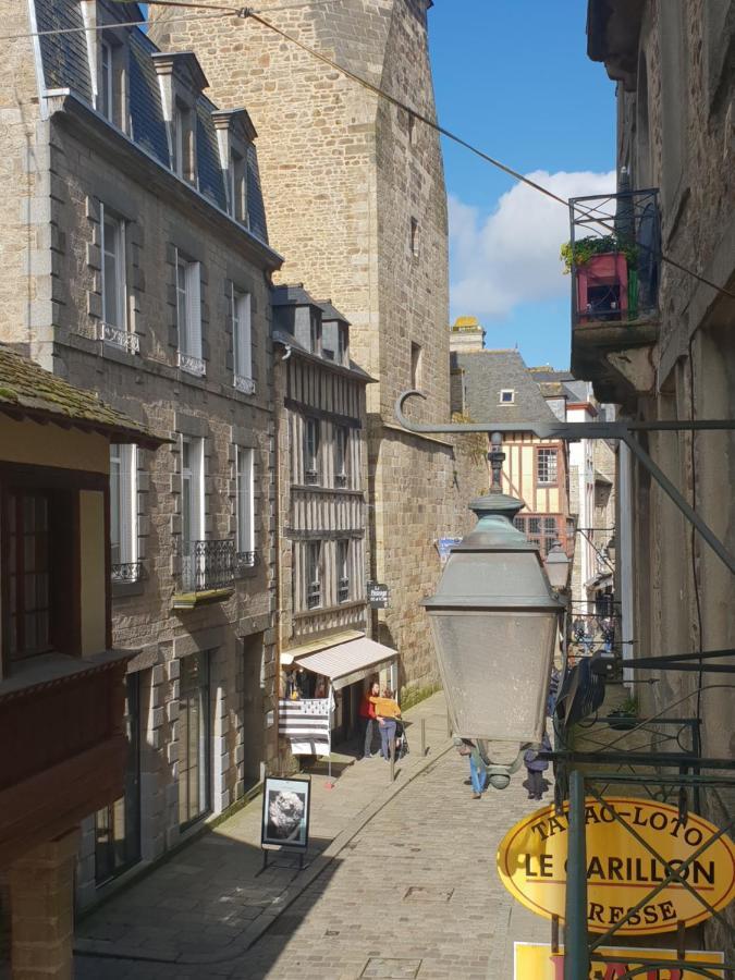 Studio De L'Horloge 디난 외부 사진